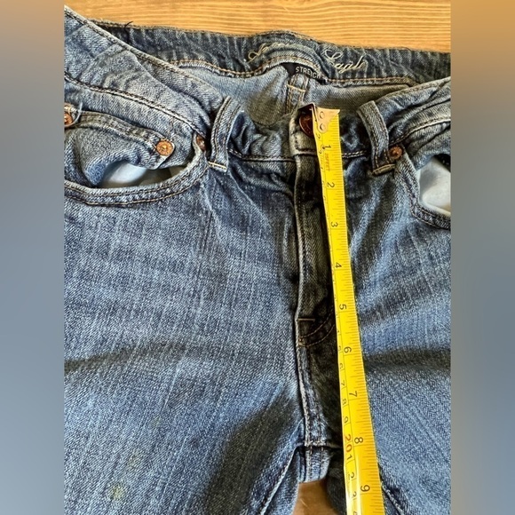 American Eagle Women’s 6 Blue Medium Wash Distressed Straight Leg Jean - Picture 5 of 8